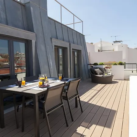 Guestready - Central Stylish Home With Parking Appartement