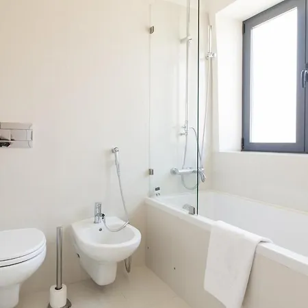 Guestready - Stylish With Parking * 리스본
