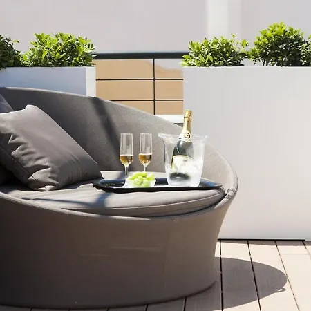 Appartement Guestready - Central Stylish Home With Parking