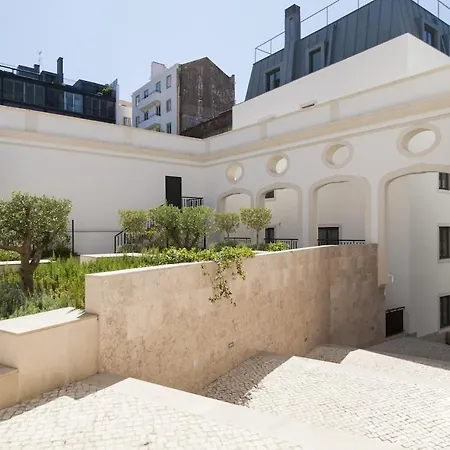 Guestready - Central Stylish Home With Parking Lisboa