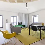 Guestready - Stylish With Parking Апартаменты *